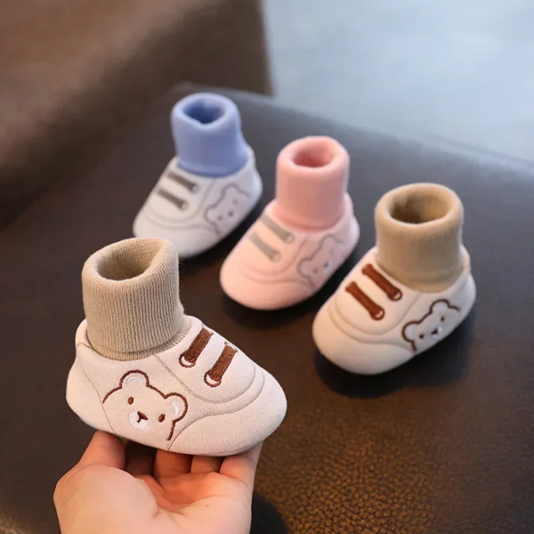 Winter Babies 3-6-12 Months Eight Months Cloth Shoes